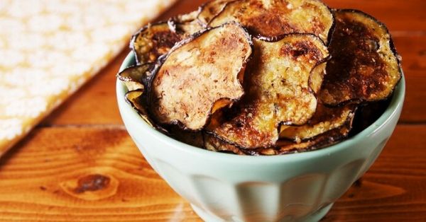 photo shows eggplant chips