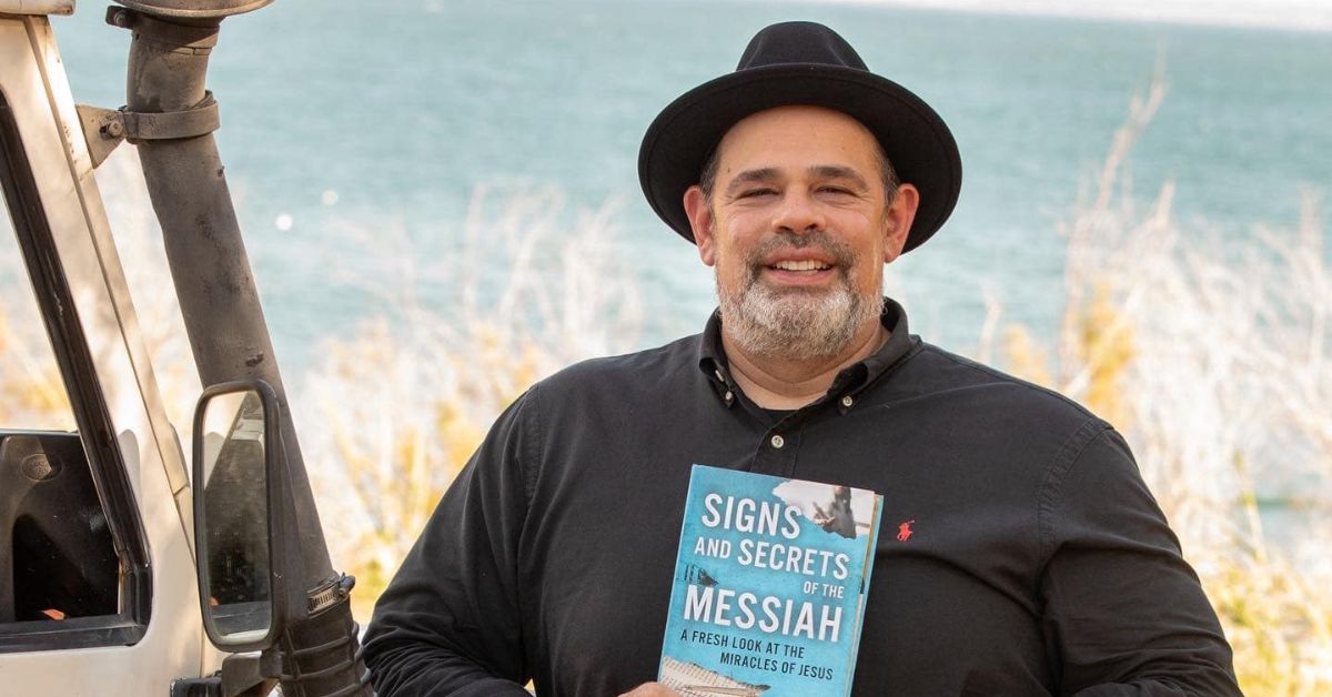 Rabbi Jason Sobel and book